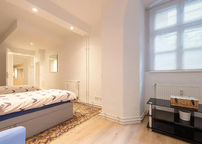 Spot - Kreuzburg The Place To Be ! Berlin