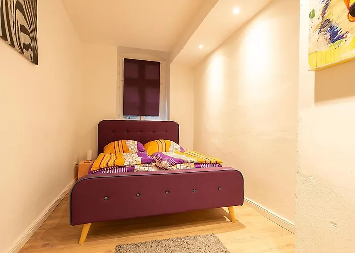 Spot - Kreuzburg The Place To Be ! * Berlin