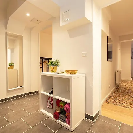 Apartment Spot - Kreuzburg The Place To Be ! *